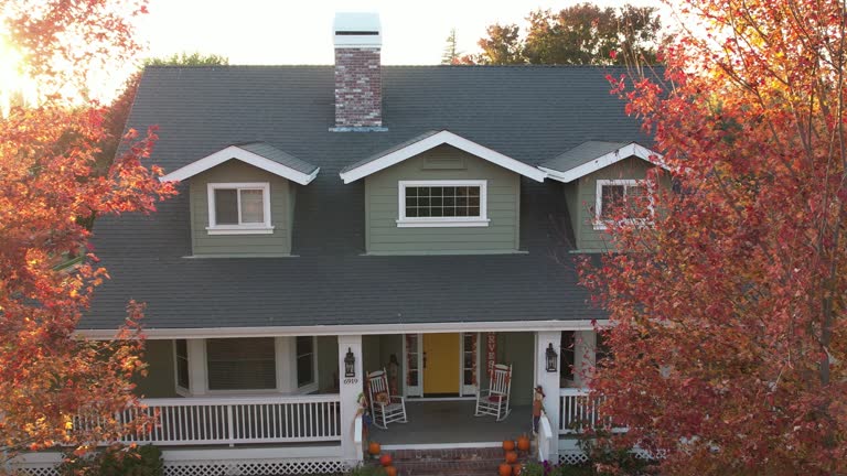 Best Hot Roofs  in Jellico, TN